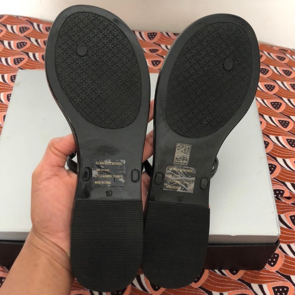 Tory Burch Mini Miller Jelly Thong Sandal - Picture 2 of 5